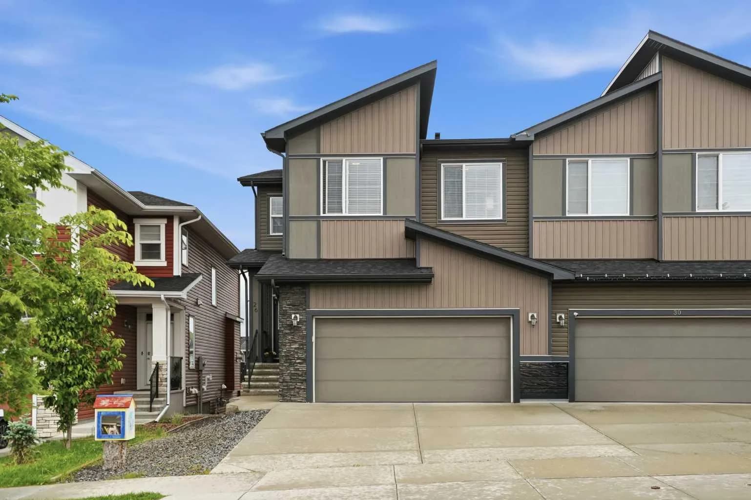 Semi Detached (Half Duplex)
