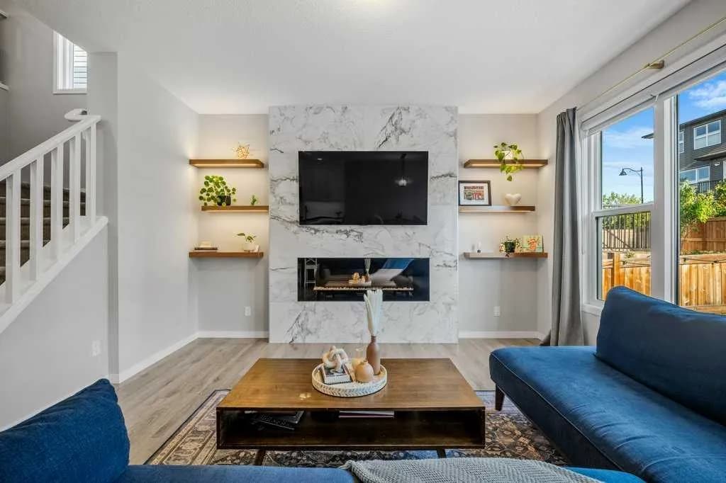 Semi Detached (Half Duplex)